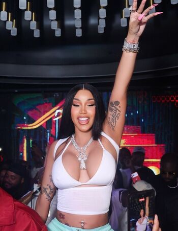 🔥 Cardi b  page leaked private photo uncensored full
