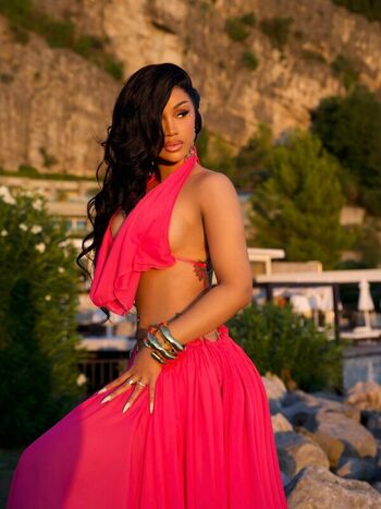 🔥 Cardi b  page leaked private photo uncensored full