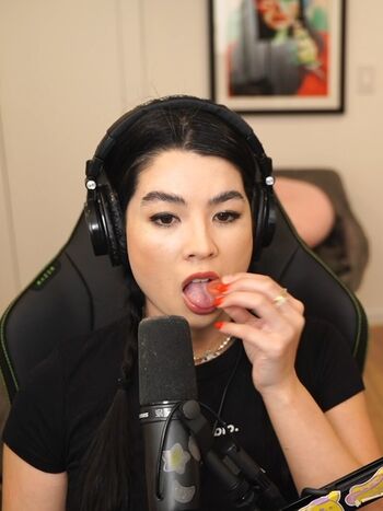 🔥 Carolinekwan page leaked private photo uncensored full