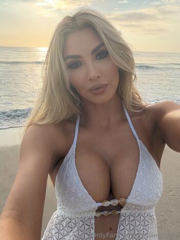 🔥 Cassie lee leaked private photo uncensored full