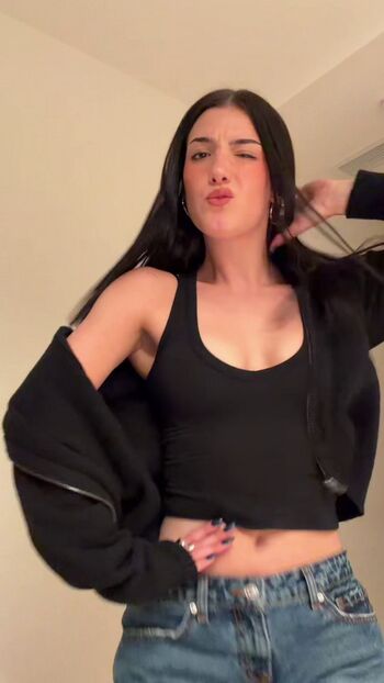 🔥 Charli d amelio page leaked private photo uncensored full