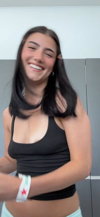 🔥 Charli d amelio page leaked private photo uncensored full