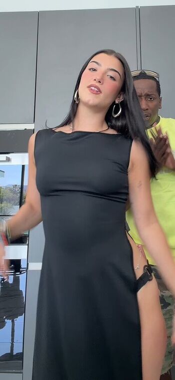 🔥 Charli d amelio page leaked private photo uncensored full