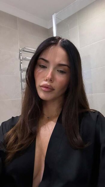 🔥 Clarissa bea page leaked private photo uncensored full