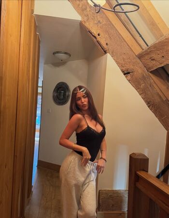 🔥 Clarissa bea page leaked private photo uncensored full