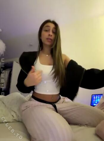🔥 Cutejuliaa  page leaked private photo uncensored full