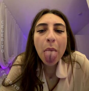 🔥 Cutejuliaa  page leaked private photo uncensored full