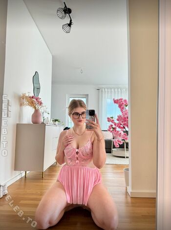 🔥 Deineemilia page leaked private photo uncensored full