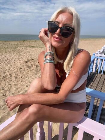🔥 Denise van outen leaked private photo uncensored full