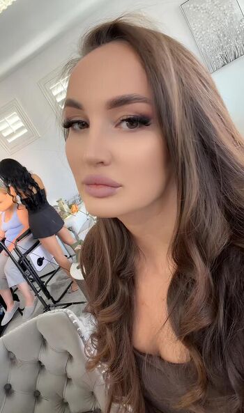 🔥 Diana avsaragova page leaked private photo uncensored full