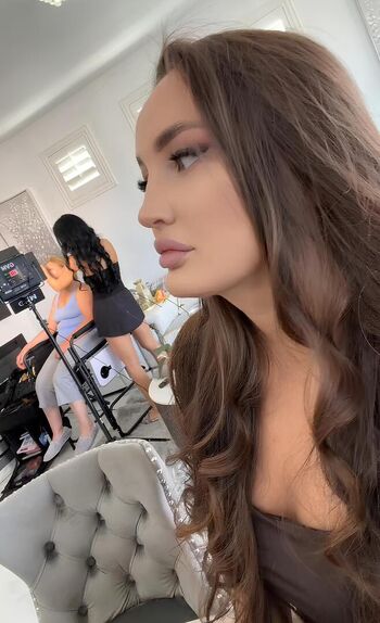🔥 Diana avsaragova page leaked private photo uncensored full