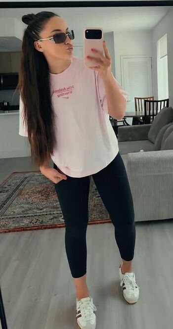 🔥 Diana avsaragova page leaked private photo uncensored full