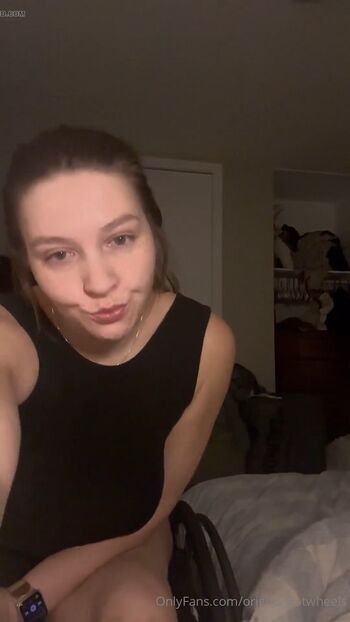 🔥 Disabled girls page leaked private photo uncensored full