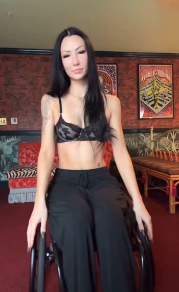 🔥 Disabled girls leaked private photo uncensored full