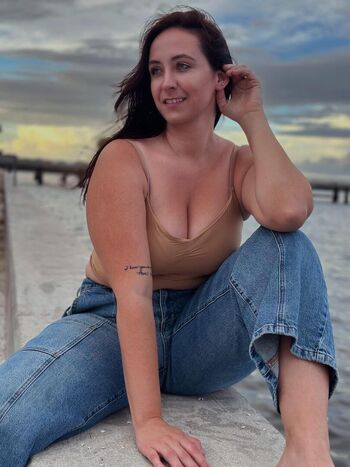 🔥 Elise bolton bikini bowler leaked private photo uncensored full