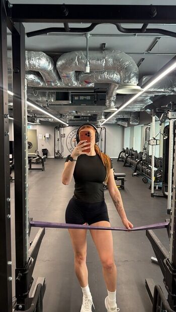 🔥 Elz the witch  page leaked private photo uncensored full