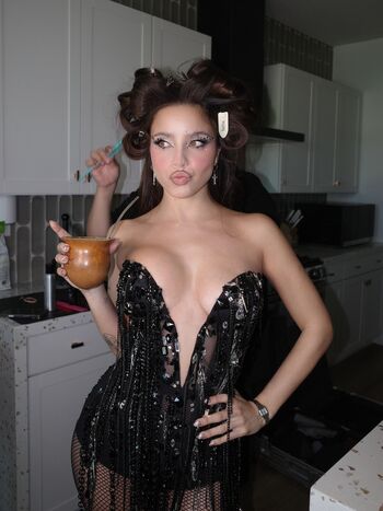 🔥 Emilia mernes page leaked private photo uncensored full