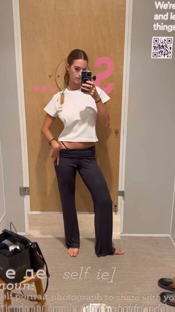 🔥 Emily feld  page leaked private photo uncensored full