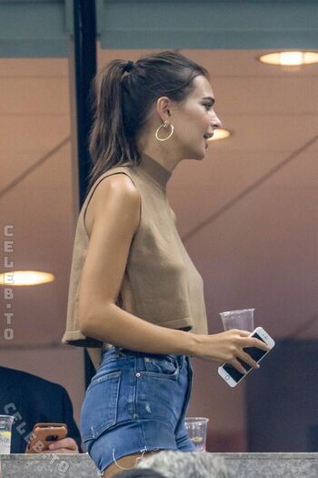 🔥 Emily ratajkowski  page leaked private photo uncensored full