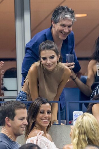 🔥 Emily ratajkowski  page leaked private photo uncensored full