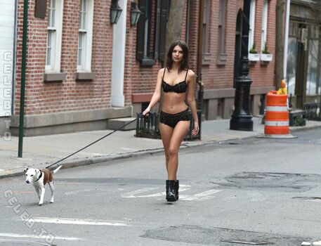 🔥 Emily ratajkowski  page leaked private photo uncensored full