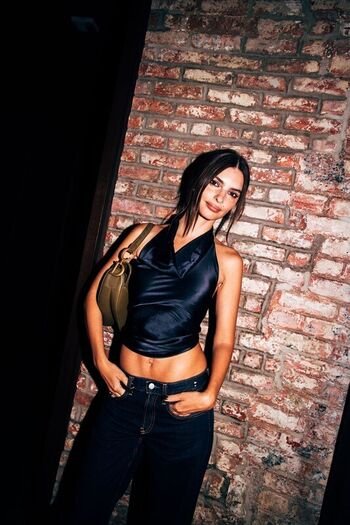 🔥 Emily ratajkowski  page leaked private photo uncensored full