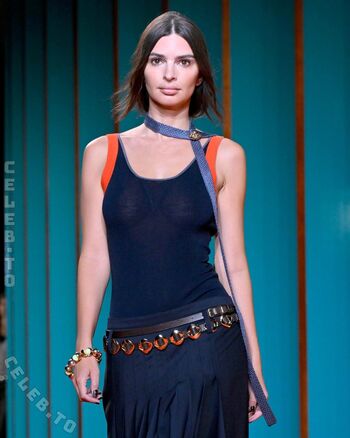 🔥 Emily ratajkowski  page leaked private photo uncensored full