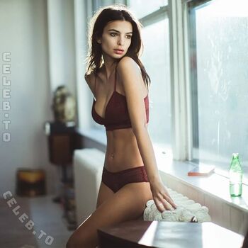 🔥 Emily ratajkowski  page leaked private photo uncensored full