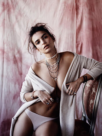 🔥 Emily ratajkowski  page leaked private photo uncensored full