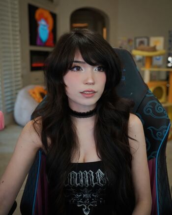 🔥 Emiru  page leaked private photo uncensored full