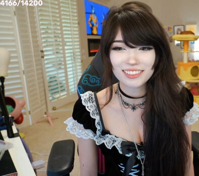 🔥 Emiru  page leaked private photo uncensored full