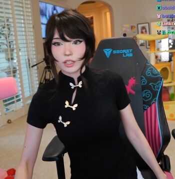 🔥 Emiru  page leaked private photo uncensored full