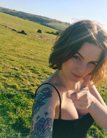 🔥 Emma blackery leaked private photo uncensored full