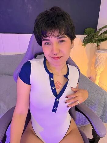 🔥 Emma cute page leaked private photo uncensored full
