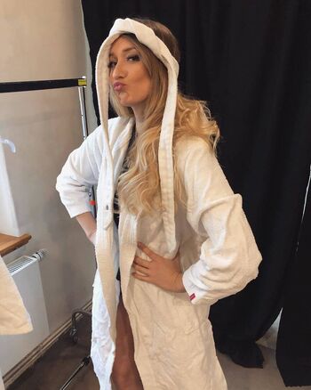 🔥 Fiona fuchs page leaked private photo uncensored full