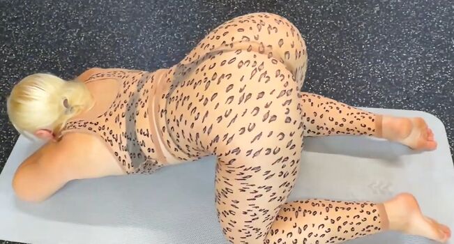 🔥 Flexible beauties leaked private photo uncensored full