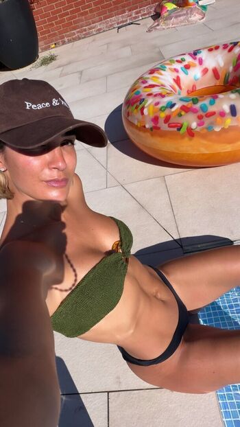 🔥 Frankie bridge  page leaked private photo uncensored full