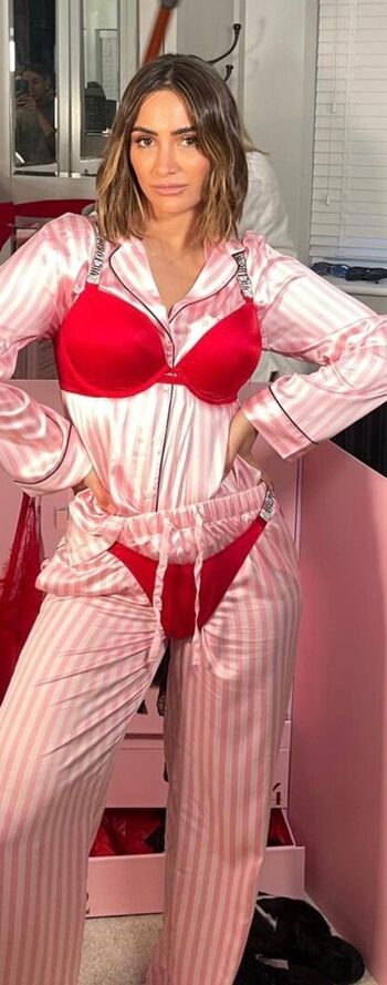🔥 Frankie bridge  page leaked private photo uncensored full