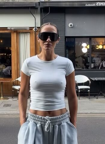 🔥 Frankie bridge  page leaked private photo uncensored full