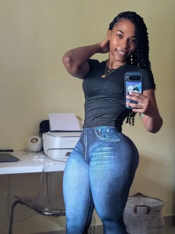 🔥 Gym booty bubble butts leaked private photo uncensored full