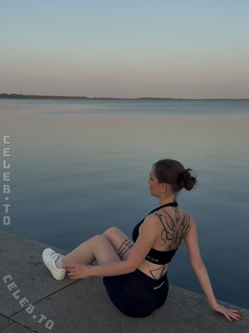 🔥 Hannahluisienne leaked private photo uncensored full