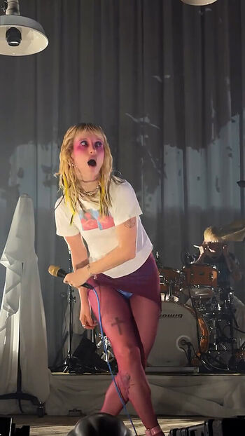 🔥 Hayley williams leaked private photo uncensored full