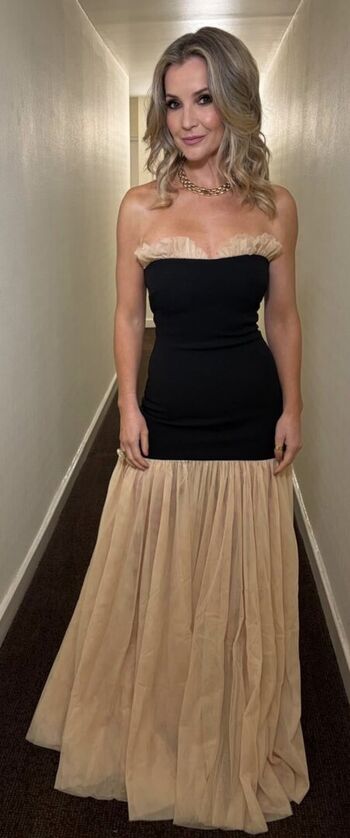 🔥 Helen skelton page leaked private photo uncensored full