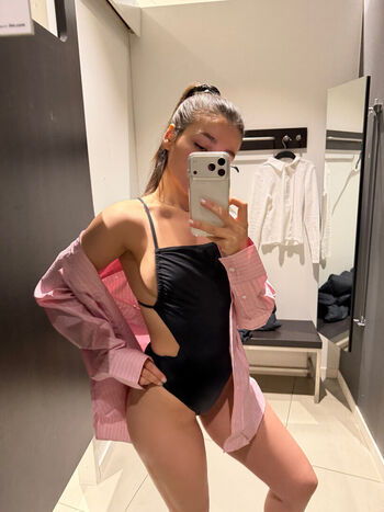 🔥 Helenalive  page leaked private photo uncensored full
