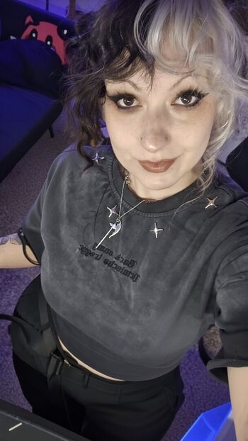 🔥 Helloneptune leaked private photo uncensored full