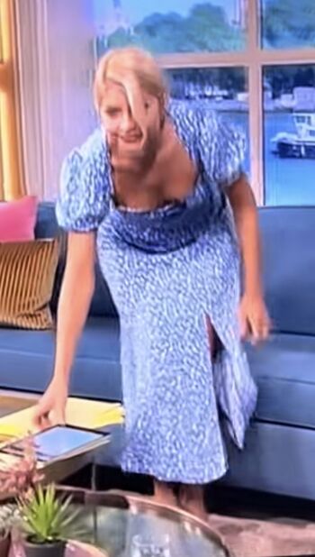 🔥 Holly willoughby page leaked private photo uncensored full