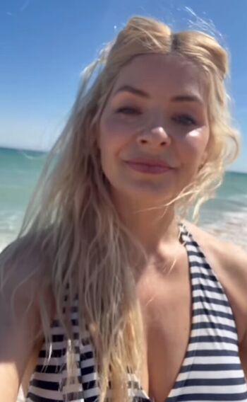 🔥 Holly willoughby leaked private photo uncensored full