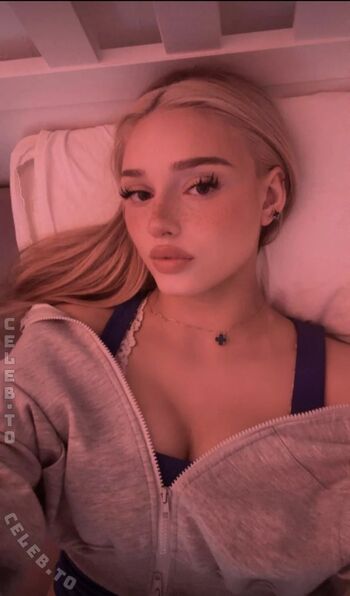 🔥 Honeypuu  page leaked private photo uncensored full
