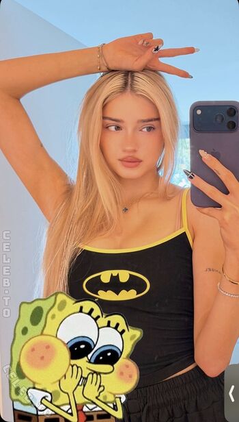 🔥 Honeypuu  page leaked private photo uncensored full