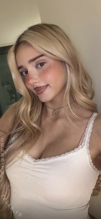 🔥 Honeypuu  page leaked private photo uncensored full